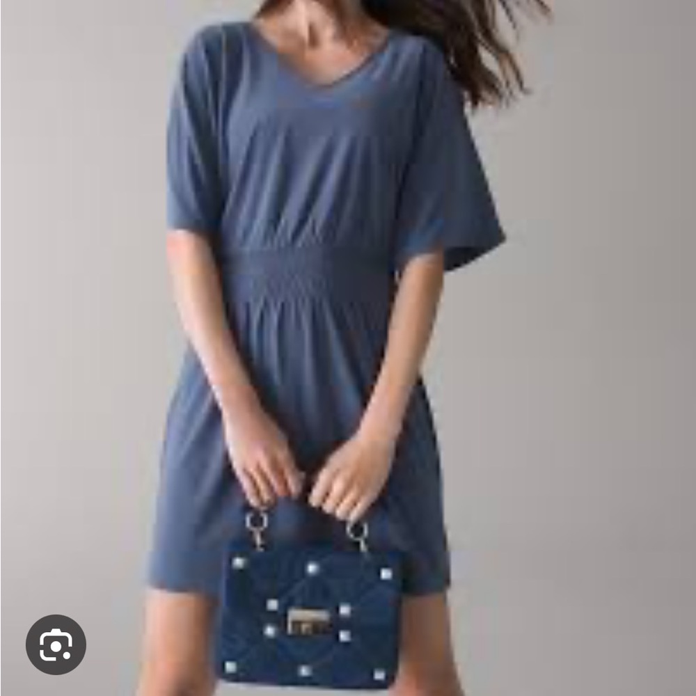 Blue grey v-neck kimono sleeve dress with elastic waist and pockets